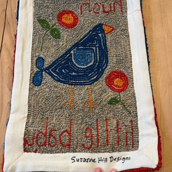 “Hush Little Baby” hooked wall hanging - Picture 2 of 2